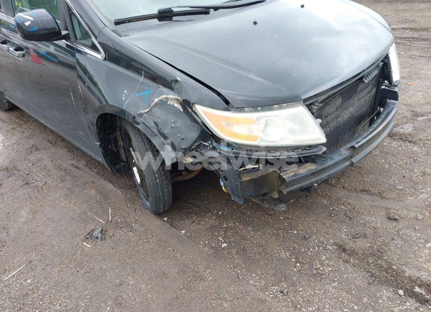 Photo 6 of 2011 Honda Odyssey EX-L (VIN 5FNRL5H6XBB082439)