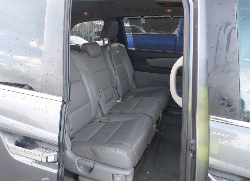 Photo 8 of 2011 Honda Odyssey EX-L (VIN 5FNRL5H6XBB083820)