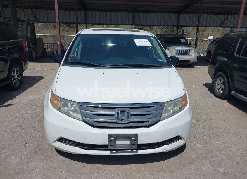 Photo 12 of 2011 Honda Odyssey EX-L (VIN 5FNRL5H6XBB100096)
