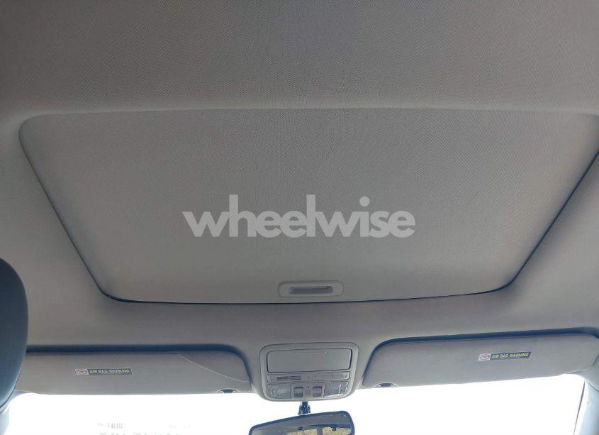 Photo 18 of 2011 Honda Odyssey EX-L (VIN 5FNRL5H6XBB100096)