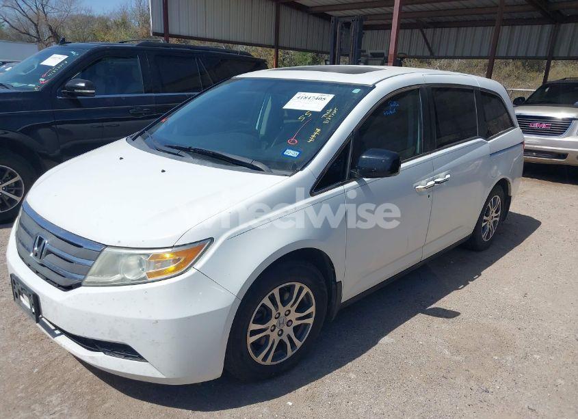 Photo 2 of 2011 Honda Odyssey EX-L (VIN 5FNRL5H6XBB100096)