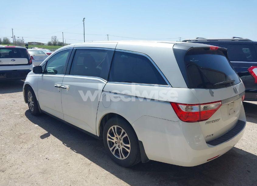 Photo 3 of 2011 Honda Odyssey EX-L (VIN 5FNRL5H6XBB100096)