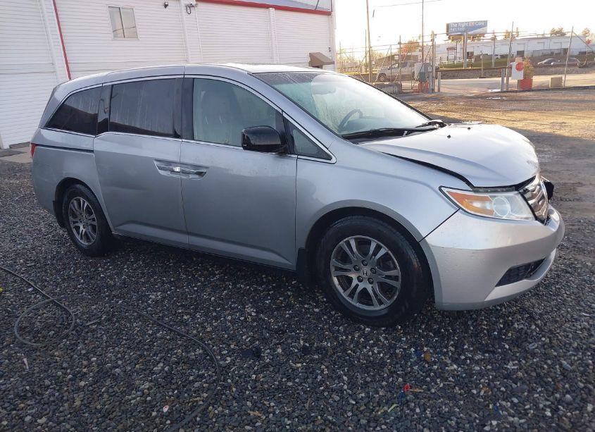 2012 Honda Odyssey EX-L (VIN 5FNRL5H6XCB031105) main photo