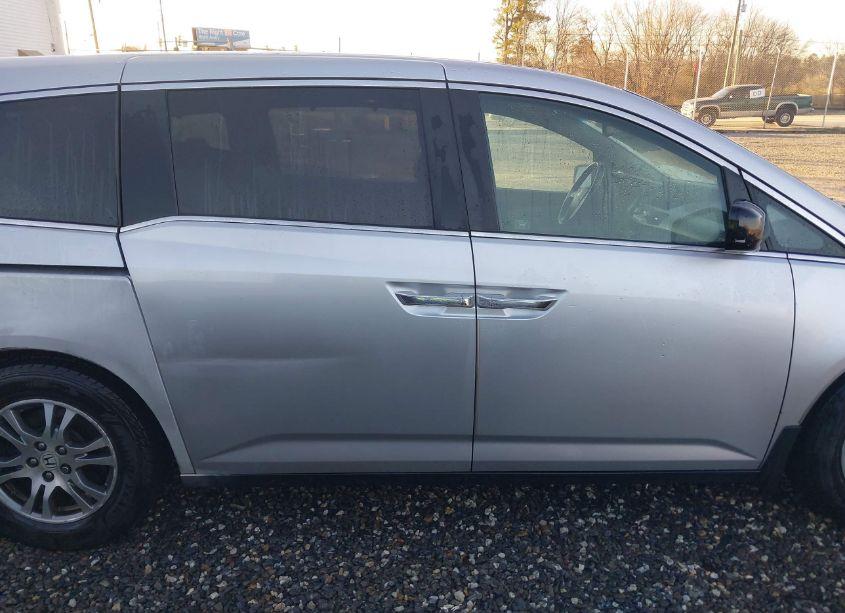 Photo 13 of 2012 Honda Odyssey EX-L (VIN 5FNRL5H6XCB031105)
