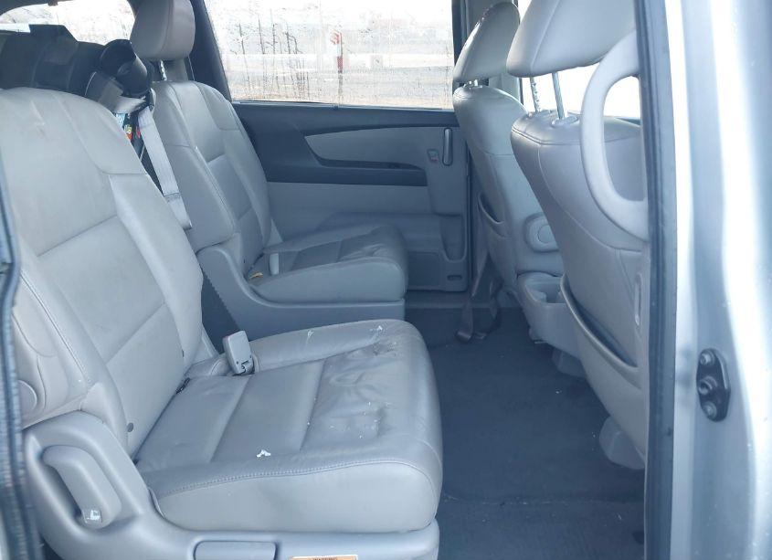 Photo 8 of 2012 Honda Odyssey EX-L (VIN 5FNRL5H6XCB031105)