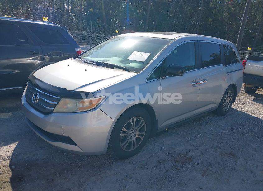 Photo 2 of 2012 Honda Odyssey EX-L (VIN 5FNRL5H6XCB088842)