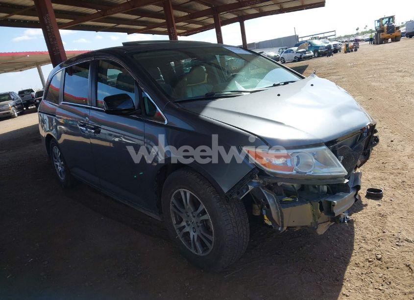 2012 Honda Odyssey EX-L (VIN 5FNRL5H6XCB103498) main photo