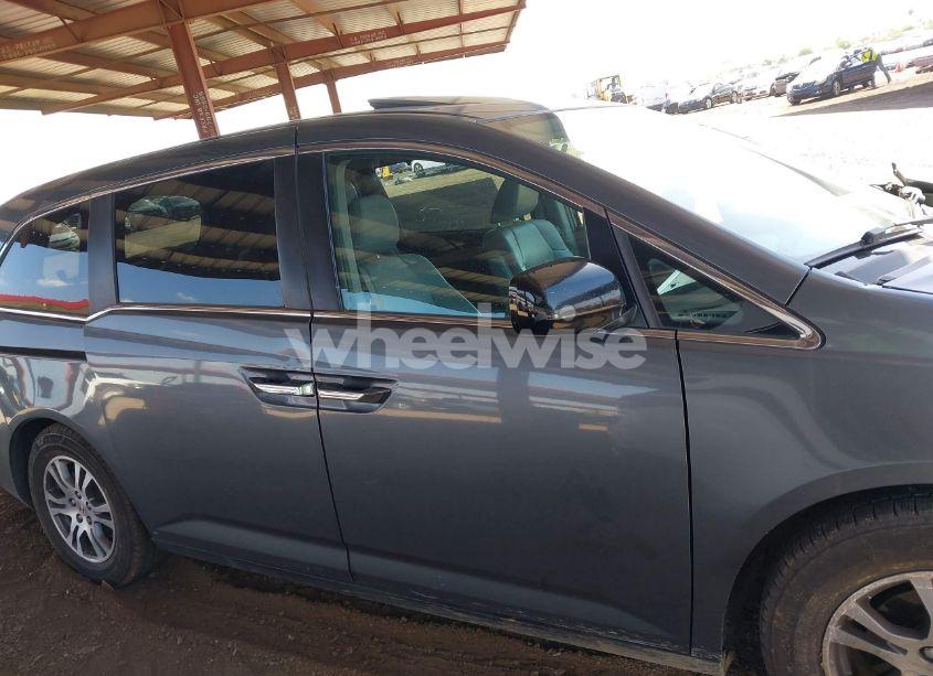 Photo 13 of 2012 Honda Odyssey EX-L (VIN 5FNRL5H6XCB103498)