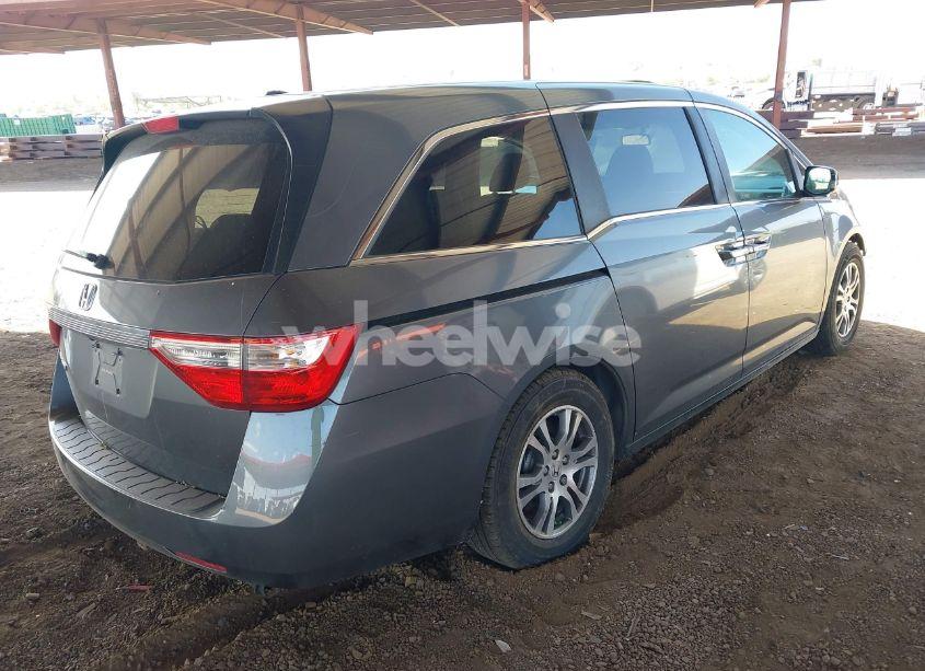 Photo 4 of 2012 Honda Odyssey EX-L (VIN 5FNRL5H6XCB103498)