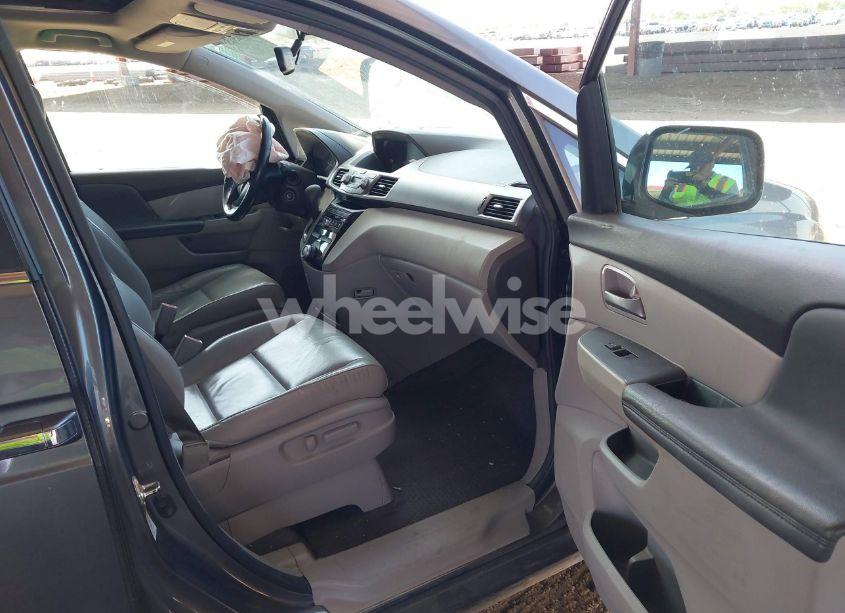 Photo 5 of 2012 Honda Odyssey EX-L (VIN 5FNRL5H6XCB103498)