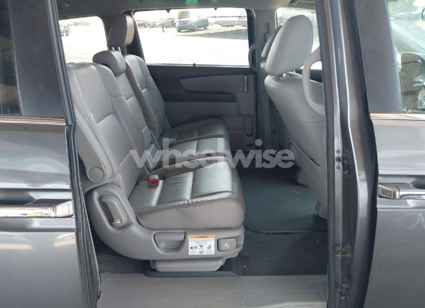 Photo 8 of 2012 Honda Odyssey EX-L (VIN 5FNRL5H6XCB103498)