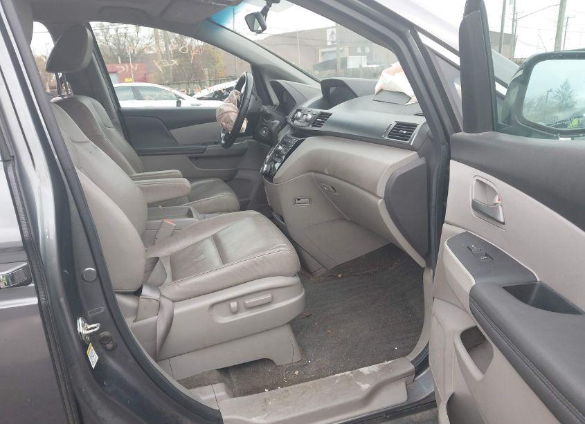 Photo 5 of 2012 Honda Odyssey EX-L (VIN 5FNRL5H6XCB107356)