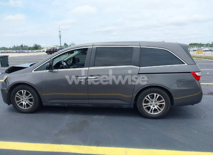 Photo 14 of 2012 Honda Odyssey EX-L (VIN 5FNRL5H6XCB117160)