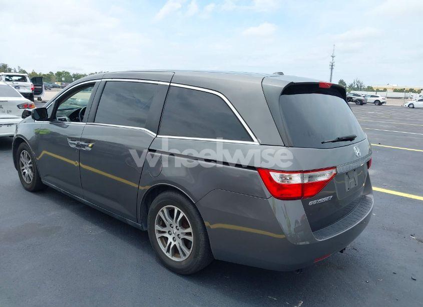 Photo 3 of 2012 Honda Odyssey EX-L (VIN 5FNRL5H6XCB117160)