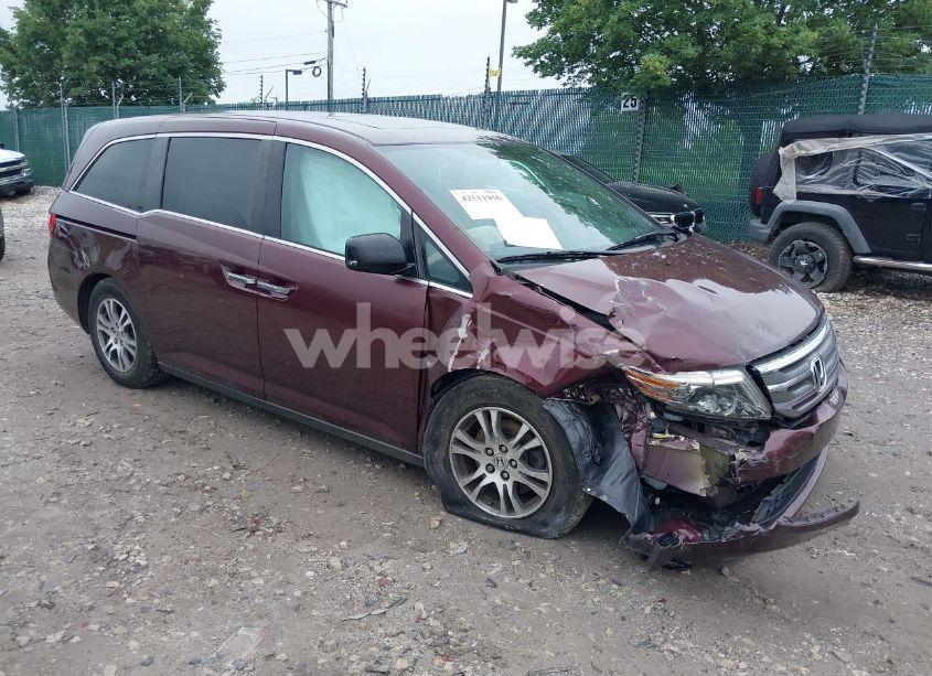 2013 Honda Odyssey EX-L (VIN 5FNRL5H6XDB016394) main photo