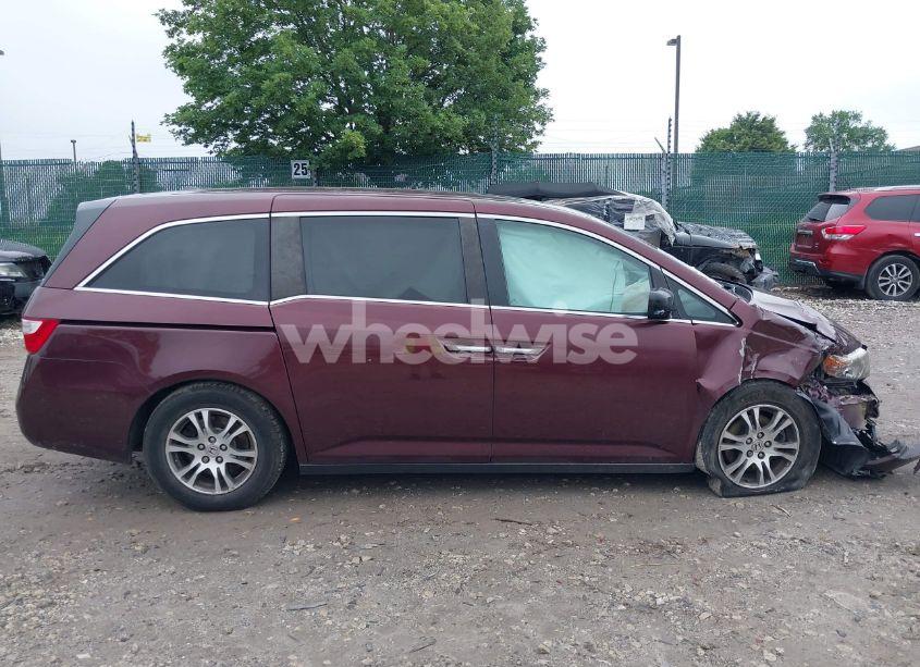 Photo 12 of 2013 Honda Odyssey EX-L (VIN 5FNRL5H6XDB016394)