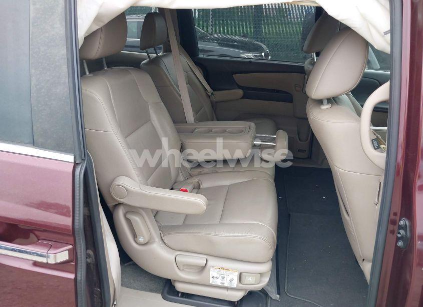 Photo 8 of 2013 Honda Odyssey EX-L (VIN 5FNRL5H6XDB016394)