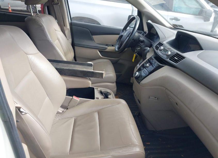 Photo 5 of 2013 Honda Odyssey EX-L (VIN 5FNRL5H6XDB037410)