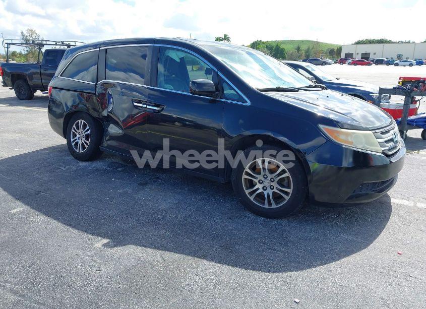 2013 Honda Odyssey EX-L (VIN 5FNRL5H6XDB070486) main photo