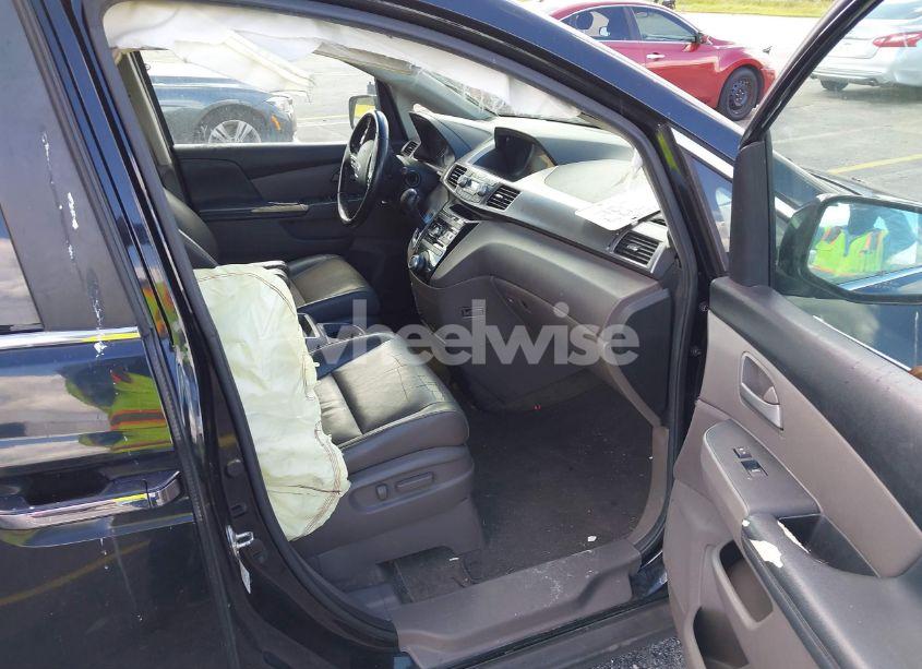 Photo 5 of 2013 Honda Odyssey EX-L (VIN 5FNRL5H6XDB070486)