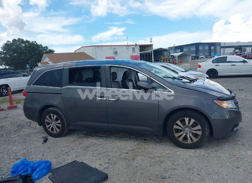 Photo 12 of 2014 Honda Odyssey EX-L (VIN 5FNRL5H6XEB016350)