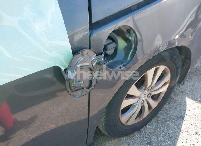 Photo 17 of 2014 Honda Odyssey EX-L (VIN 5FNRL5H6XEB016350)