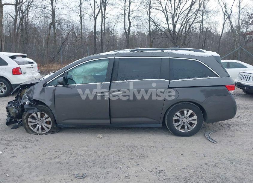 Photo 14 of 2014 Honda Odyssey EX-L (VIN 5FNRL5H6XEB030491)
