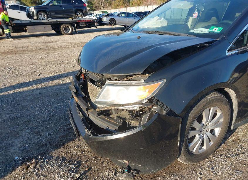 Photo 18 of 2014 Honda Odyssey EX-L (VIN 5FNRL5H6XEB065046)