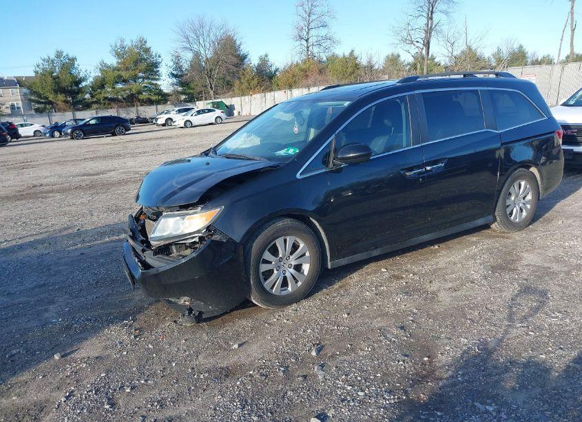 Photo 2 of 2014 Honda Odyssey EX-L (VIN 5FNRL5H6XEB065046)