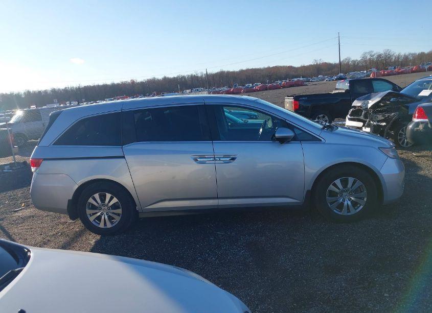 Photo 13 of 2014 Honda Odyssey EX-L (VIN 5FNRL5H6XEB069856)