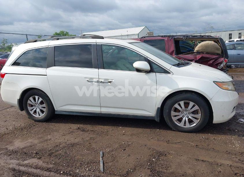 Photo 13 of 2014 Honda Odyssey EXL (VIN 5FNRL5H6XEB088911)