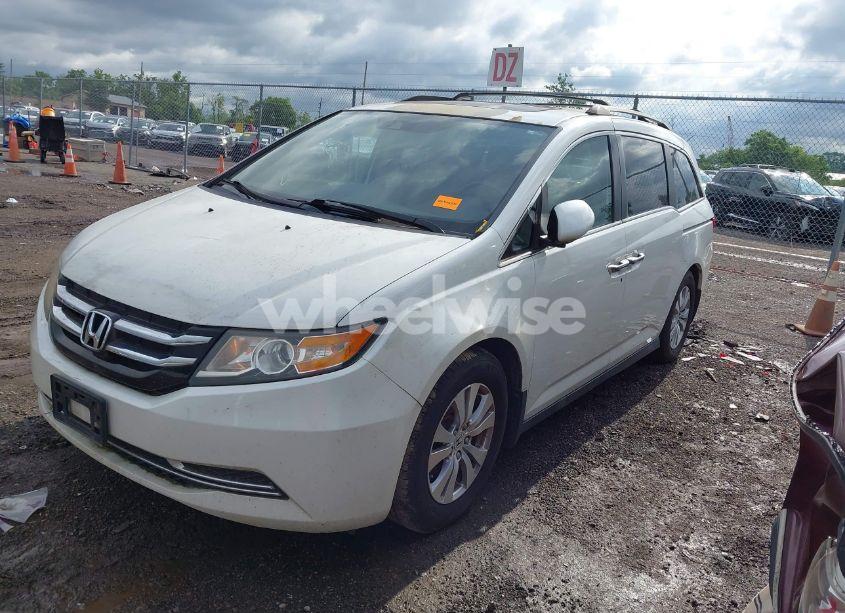 Photo 2 of 2014 Honda Odyssey EXL (VIN 5FNRL5H6XEB088911)