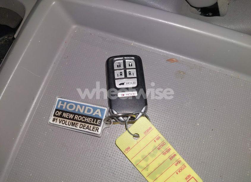 Photo 11 of 2014 Honda Odyssey EX-L (VIN 5FNRL5H6XEB125455)