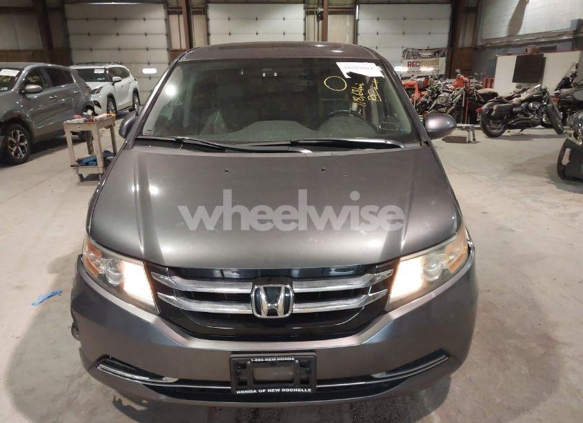 Photo 12 of 2014 Honda Odyssey EX-L (VIN 5FNRL5H6XEB125455)