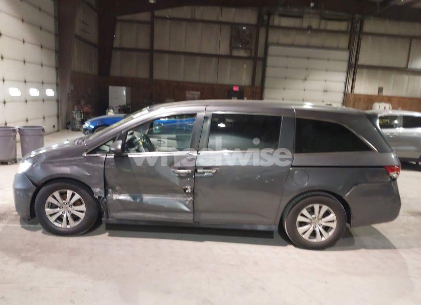 Photo 14 of 2014 Honda Odyssey EX-L (VIN 5FNRL5H6XEB125455)