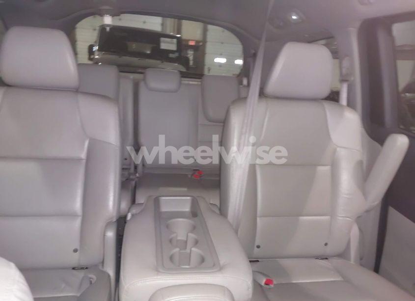 Photo 8 of 2014 Honda Odyssey EX-L (VIN 5FNRL5H6XEB125455)