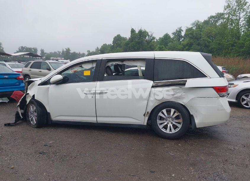 Photo 14 of 2015 Honda Odyssey EX-L (VIN 5FNRL5H6XFB015751)