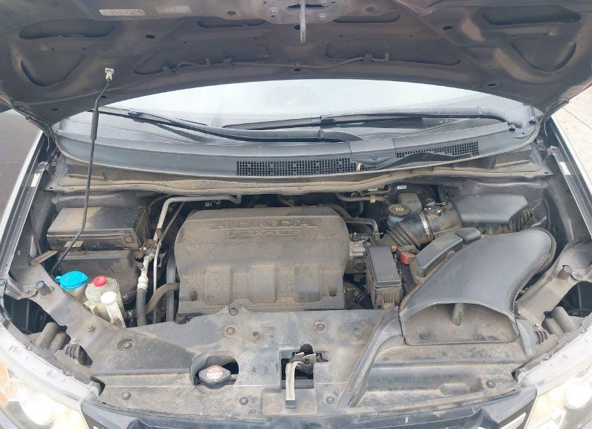 Photo 10 of 2015 Honda Odyssey EX-L (VIN 5FNRL5H6XFB022599)