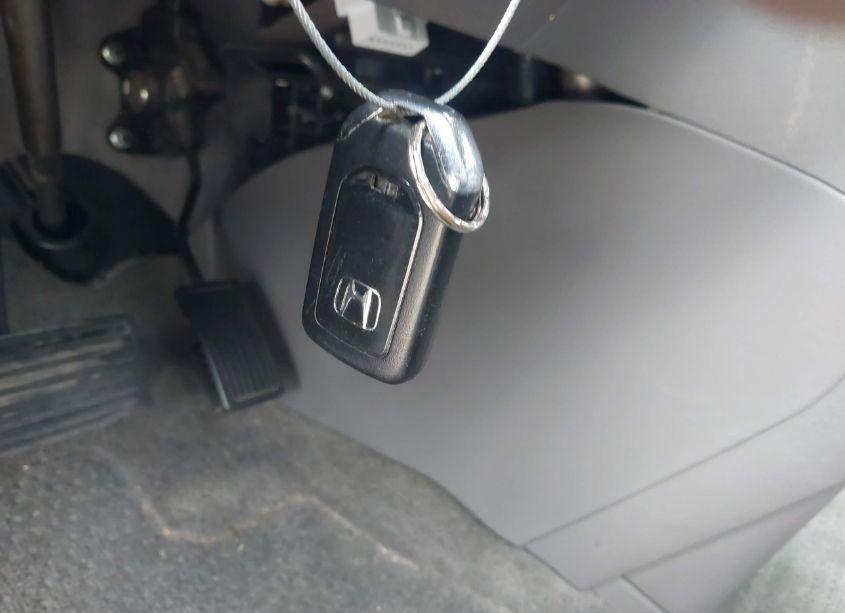 Photo 11 of 2015 Honda Odyssey EX-L (VIN 5FNRL5H6XFB022599)