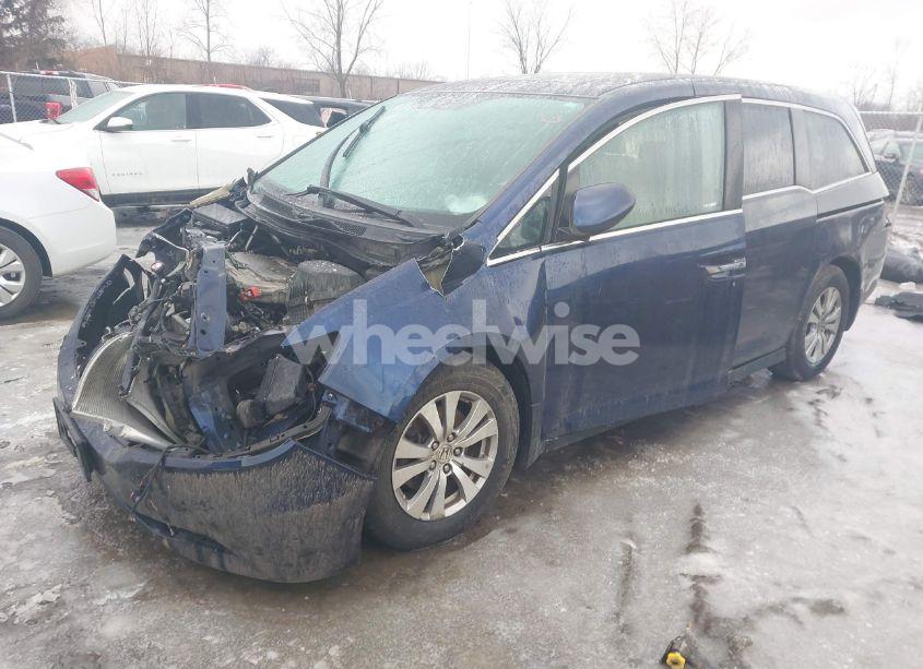 Photo 2 of 2015 Honda Odyssey EX-L (VIN 5FNRL5H6XFB029262)