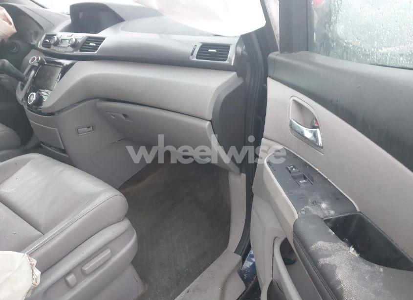 Photo 5 of 2015 Honda Odyssey EX-L (VIN 5FNRL5H6XFB029262)