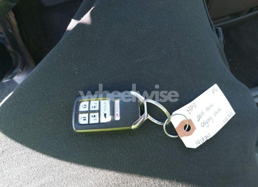 Photo 11 of 2015 Honda Odyssey EX-L (VIN 5FNRL5H6XFB030329)