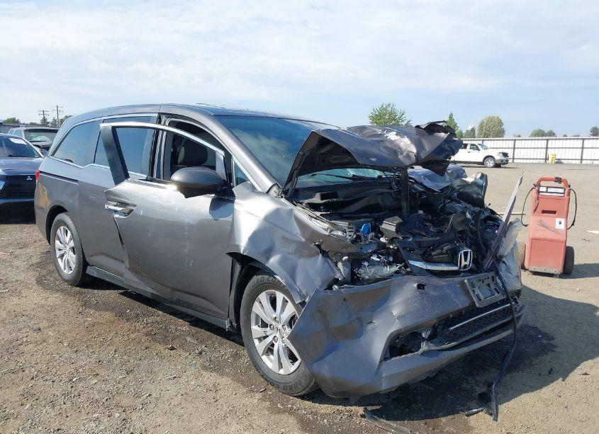 2015 Honda Odyssey EX-L (VIN 5FNRL5H6XFB055845) main photo