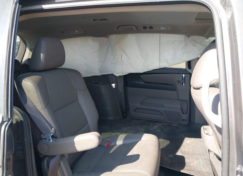 Photo 8 of 2015 Honda Odyssey EX-L (VIN 5FNRL5H6XFB055845)