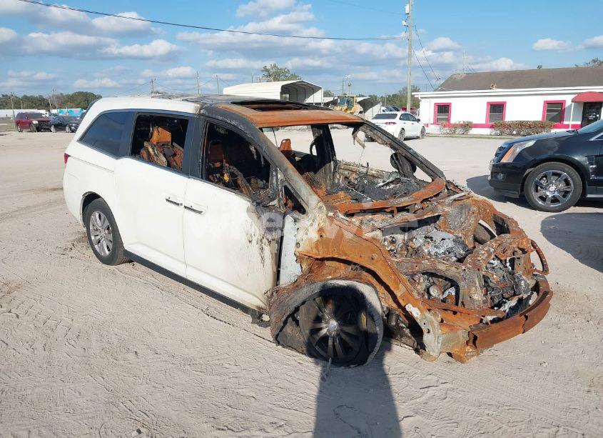 2015 Honda Odyssey EX-L (VIN 5FNRL5H6XFB057000) main photo