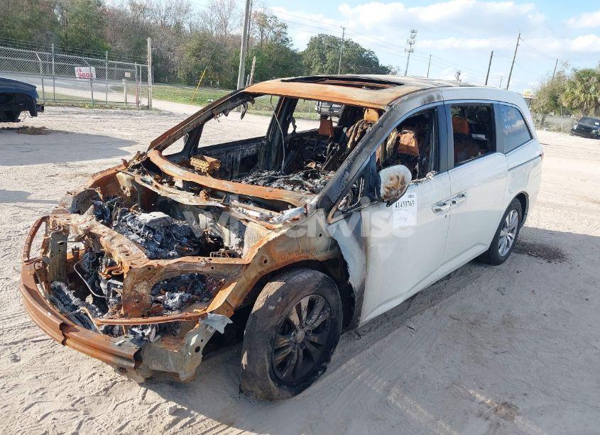 Photo 2 of 2015 Honda Odyssey EX-L (VIN 5FNRL5H6XFB057000)