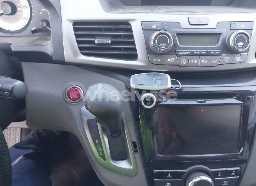 Photo 11 of 2015 Honda Odyssey EX-L (VIN 5FNRL5H6XFB095035)