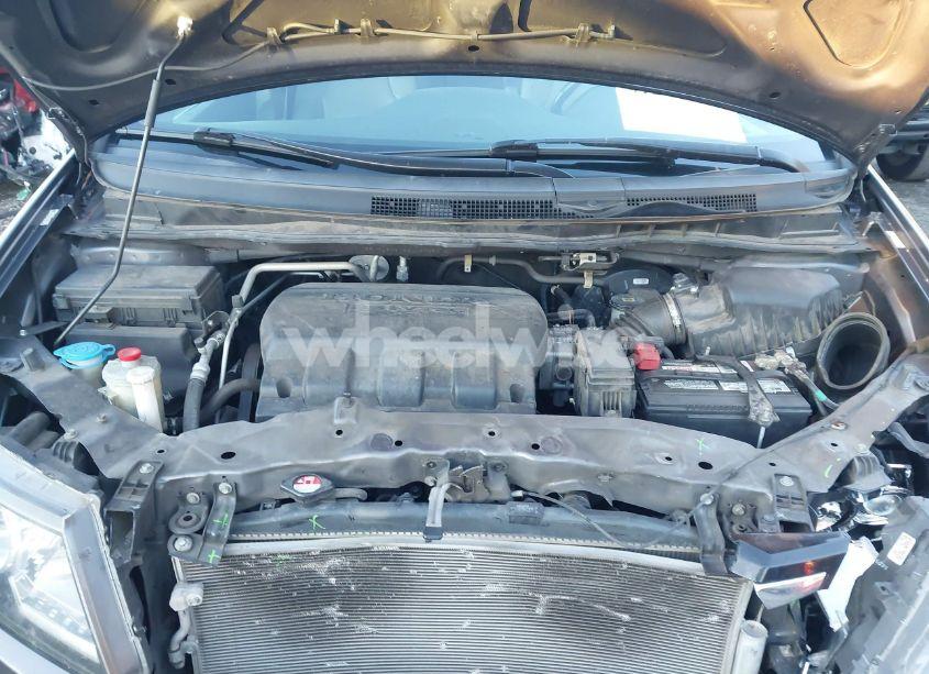 Photo 10 of 2015 Honda Odyssey EX-L (VIN 5FNRL5H6XFB108625)