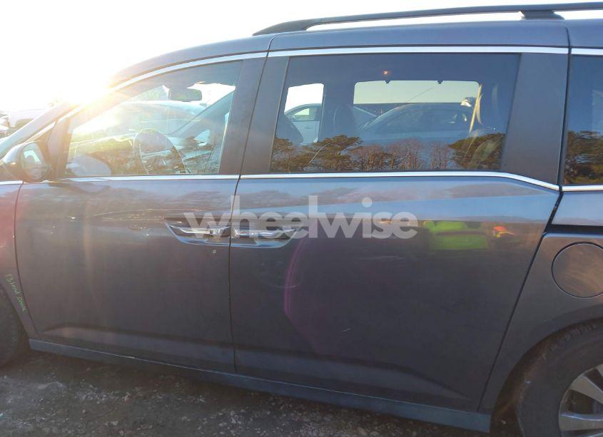 Photo 14 of 2015 Honda Odyssey EX-L (VIN 5FNRL5H6XFB108625)