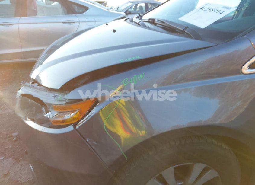 Photo 17 of 2015 Honda Odyssey EX-L (VIN 5FNRL5H6XFB108625)